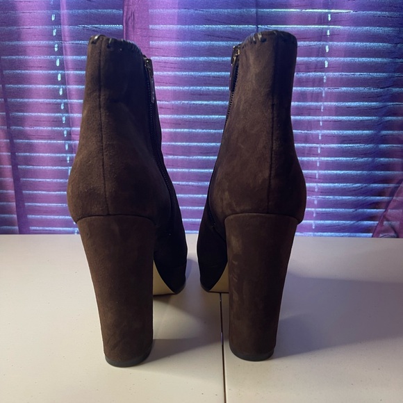 Marc Fisher Womens platform suede booties - Picture 4 of 6
